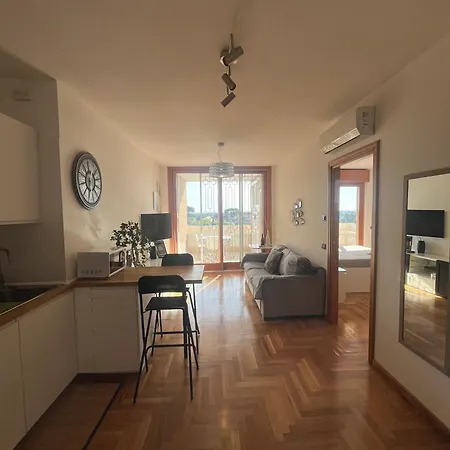 Апартаменты Mi Casa Es Tu Casa Рим